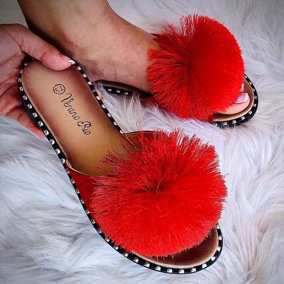 Verano Rio Red Pom Pom Mule Slide Studded Sandal - Picture 3 of 14
